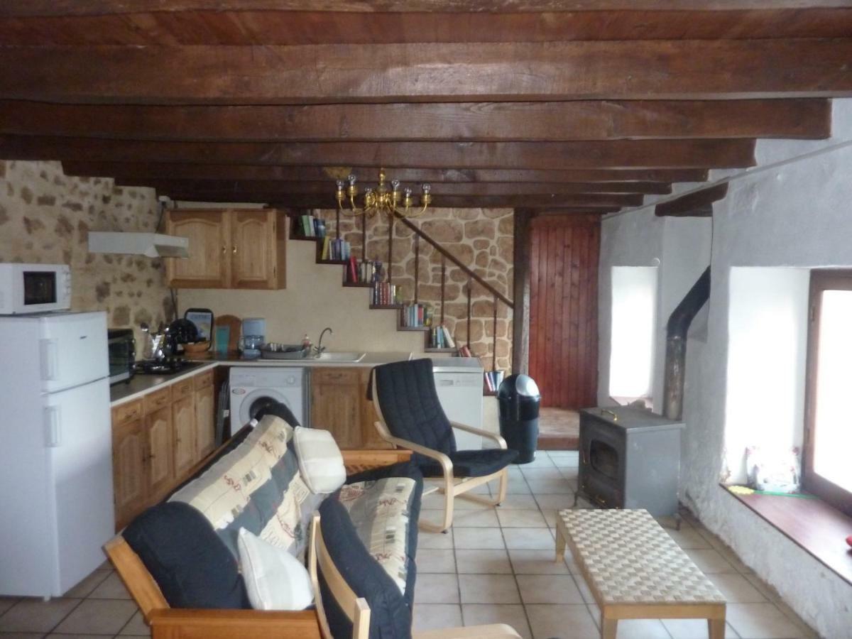 Appartement La Metairie à Parthenay Extérieur photo